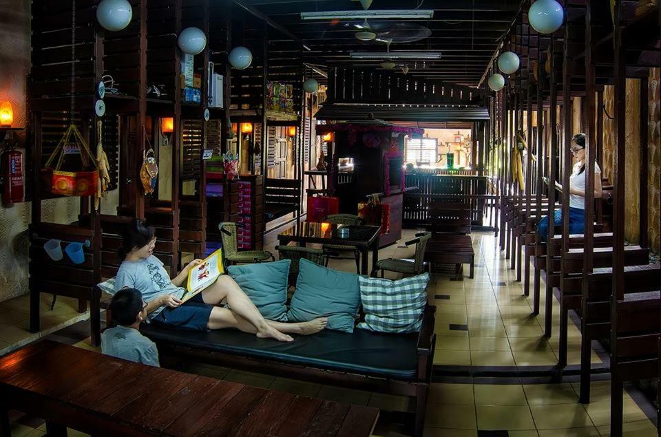 Tnt Novelty House Lejlighed Teluk Intan Eksteriør billede